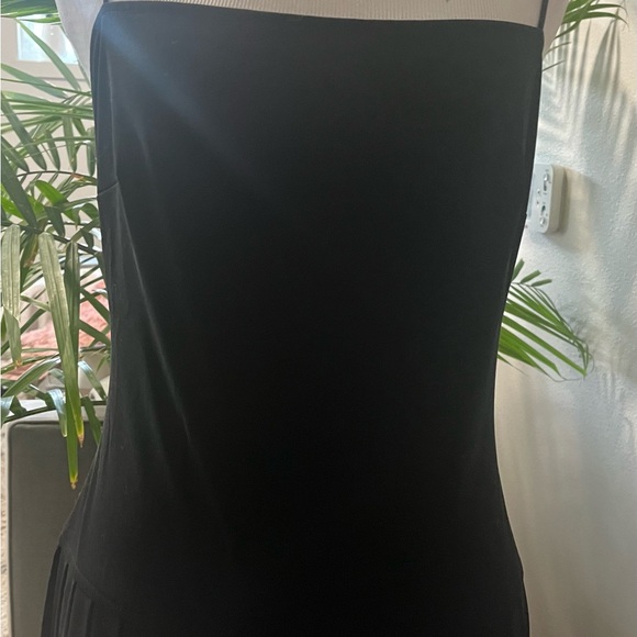 Pleated tennis dress - Picture 8 of 10